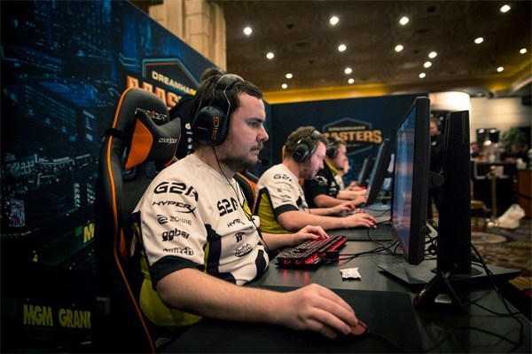 年合同的谈 年合同的谈