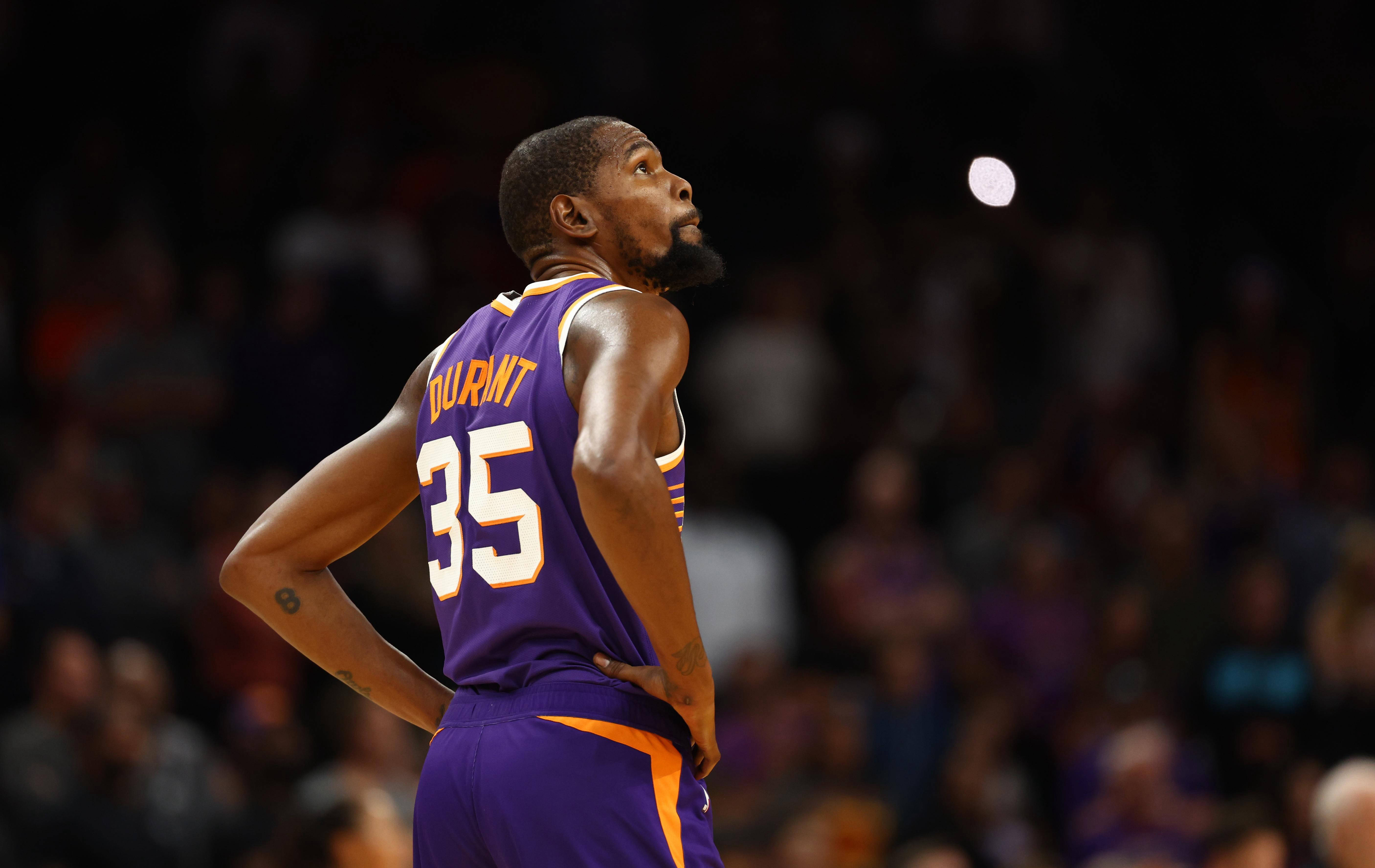 客场比赛常 客场比赛常