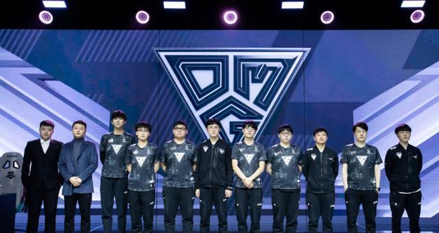 共攻入75 共攻入75